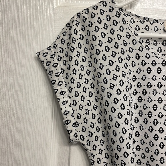 Last Chance! Pink Rose Black and White Printed Dress with Tie sz S - Picture 4 of 8